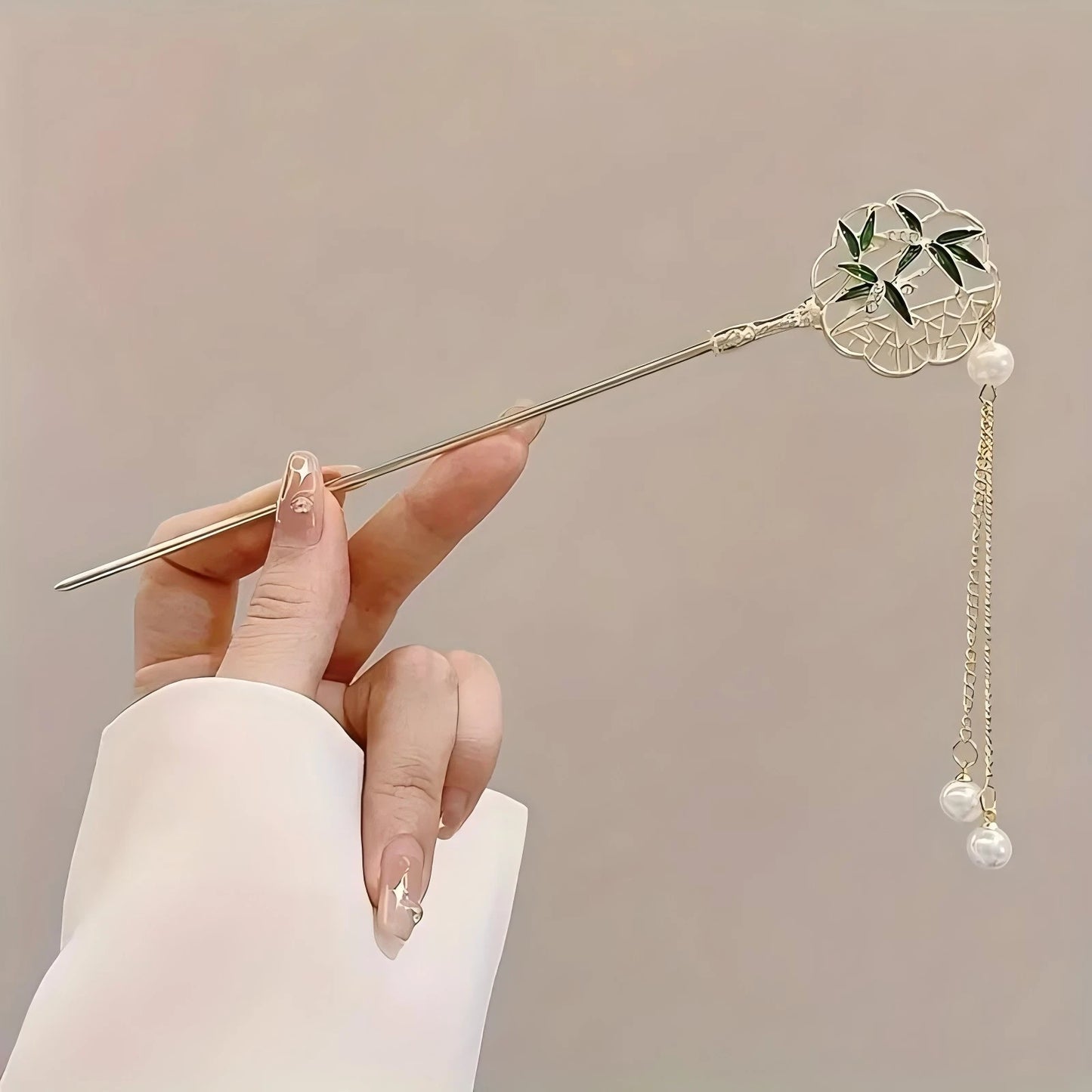 LotusWhisper Hairpin - Elegant Hair Clip Tassel Hair Stick Traditional Floral Design Hairstyle Accessory, Women Jewelry Hairpin, Hairneedle