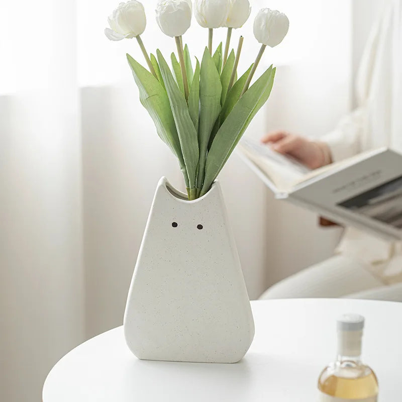 WhiskerBloom Vase - Cute cat-like ceramic vase, Nordic style, decoration flower arrangement