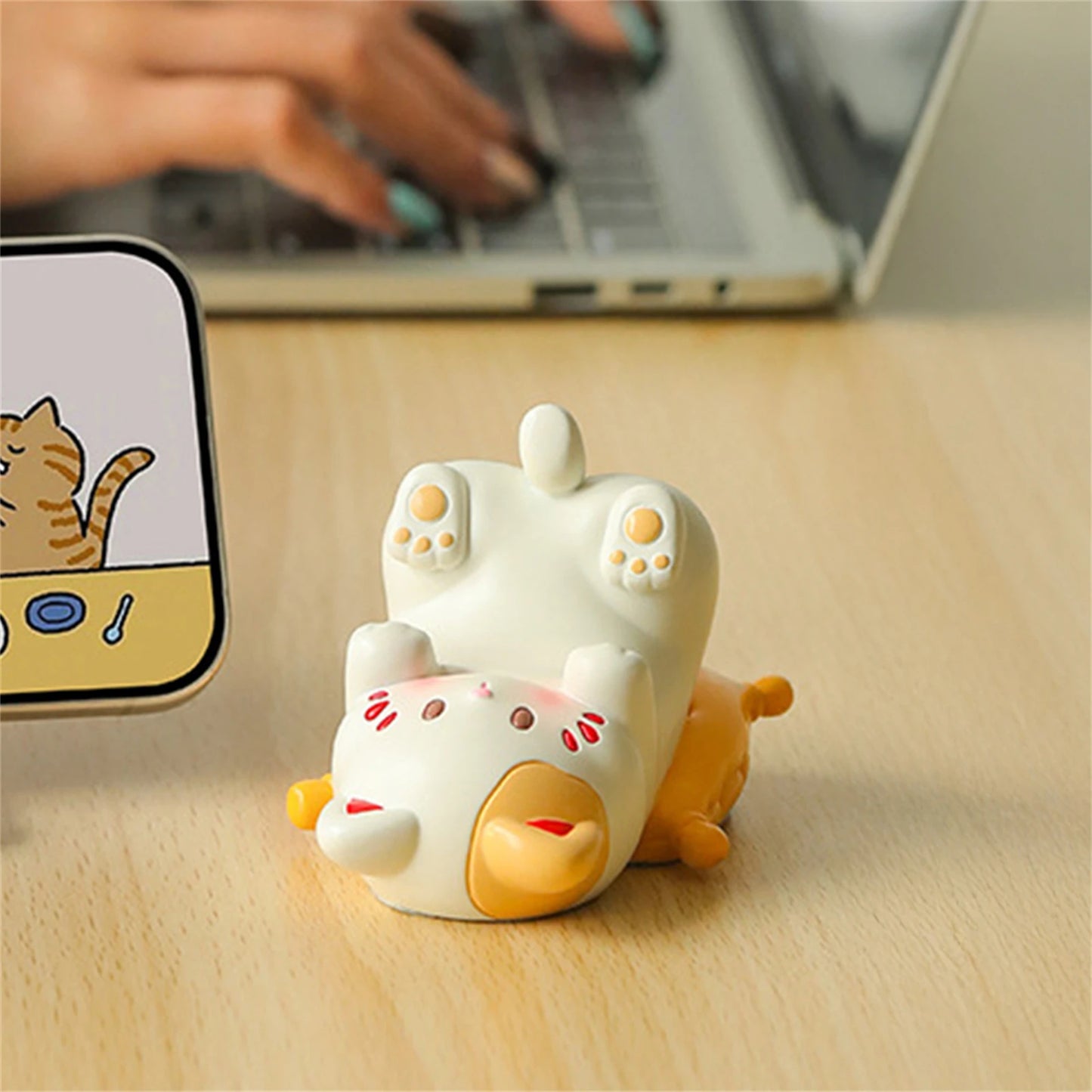 KittyCuddle Perch - Cute Cartoon Cat Desktop Ornaments Phone Stand Creative Desk Decor for Office Home Glasses Storage Holder