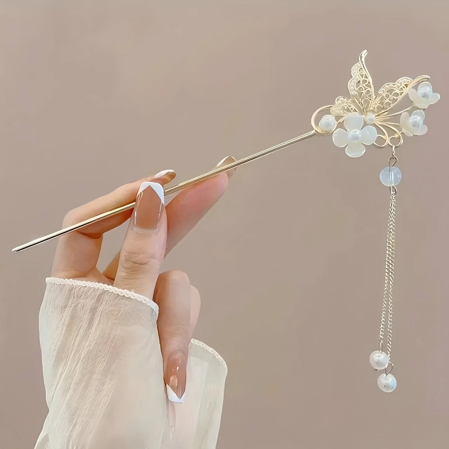 LotusWhisper Hairpin - Elegant Hair Clip Tassel Hair Stick Traditional Floral Design Hairstyle Accessory, Women Jewelry Hairpin, Hairneedle